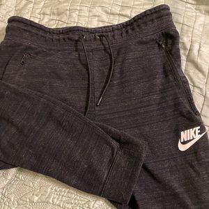 Nike Joggers